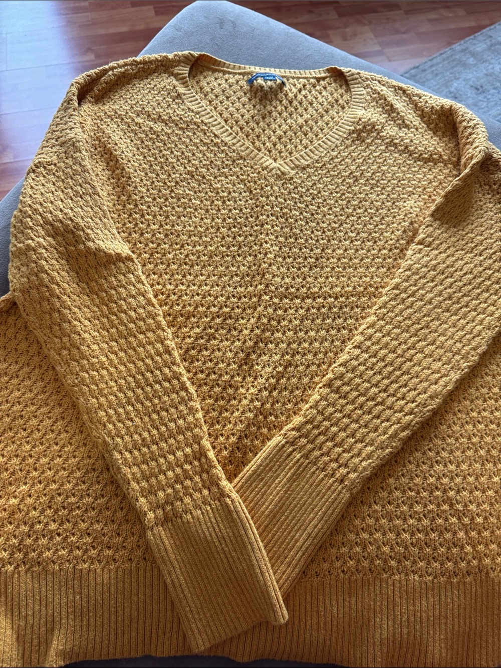 American Eagle Outfitters Men's V-Neck Mustard Knit Sweater